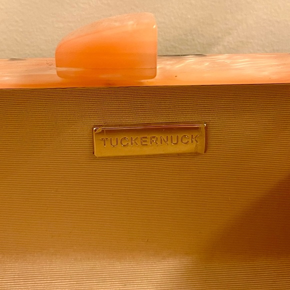 Tuckernuck Acrylic Leopard Bag - Picture 5 of 5